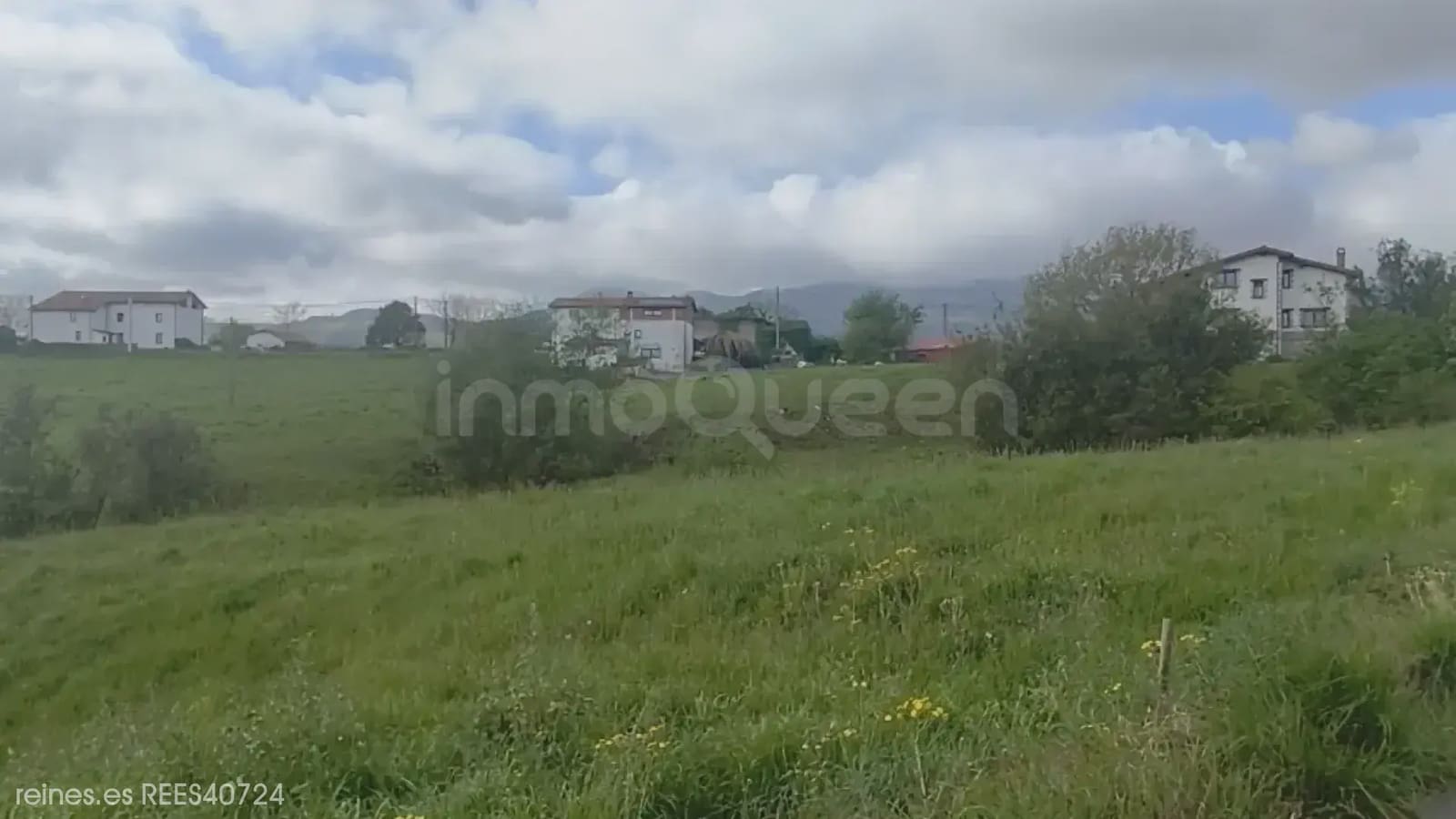 Terrain à Bâtir à vendre à Colombres - 120 000 € (Ref: 9882622)
