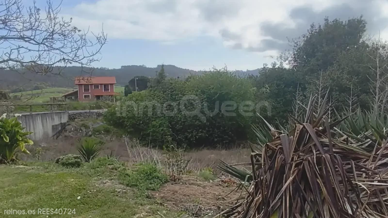 Terrain à Bâtir à vendre à Colombres - 120 000 € (Ref: 9882622)