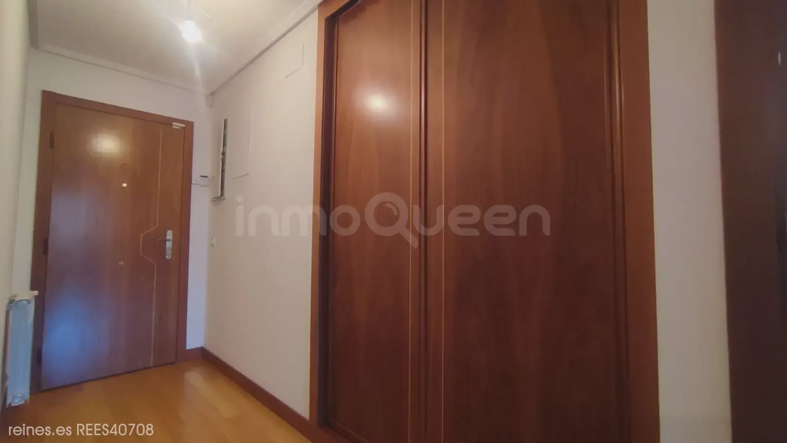 2 sovrum Lägenhet till salu i Oviedo - 270 000 € (Ref: 9892711)