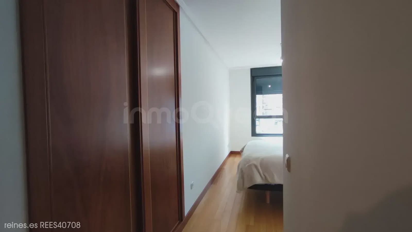 2 sovrum Lägenhet till salu i Oviedo - 270 000 € (Ref: 9892711)