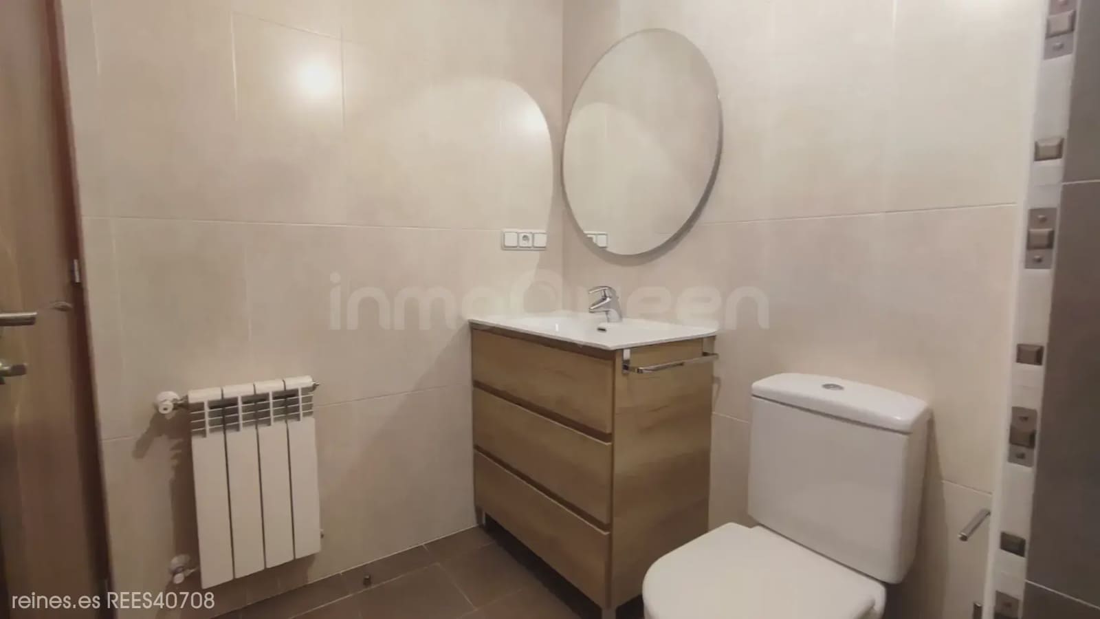 2 sovrum Lägenhet till salu i Oviedo - 270 000 € (Ref: 9892711)
