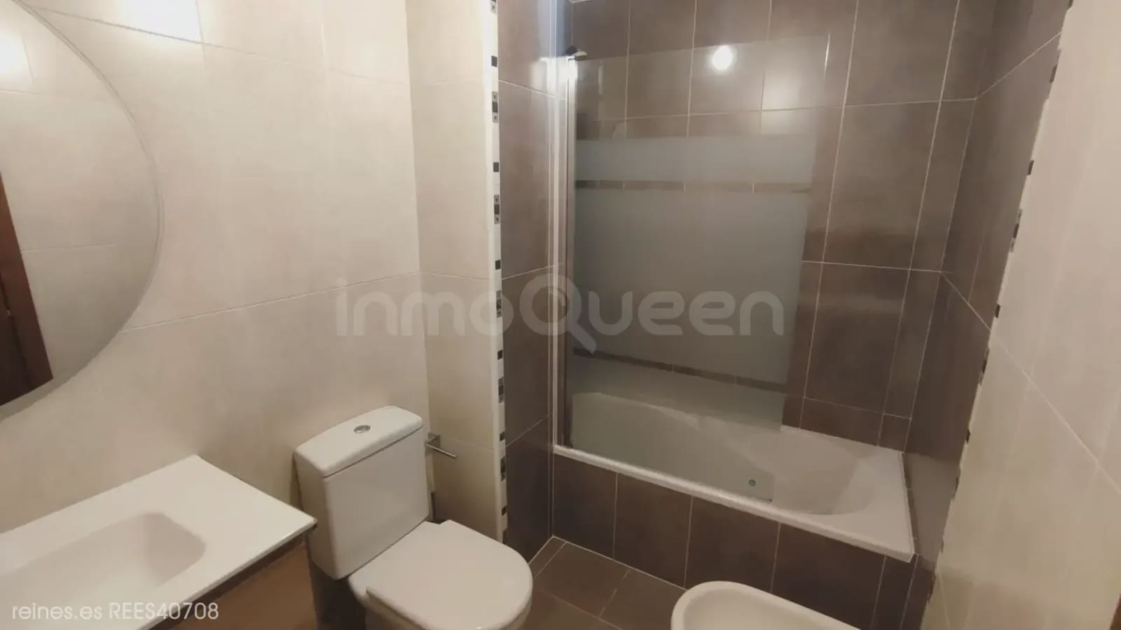 2 sovrum Lägenhet till salu i Oviedo - 270 000 € (Ref: 9892711)