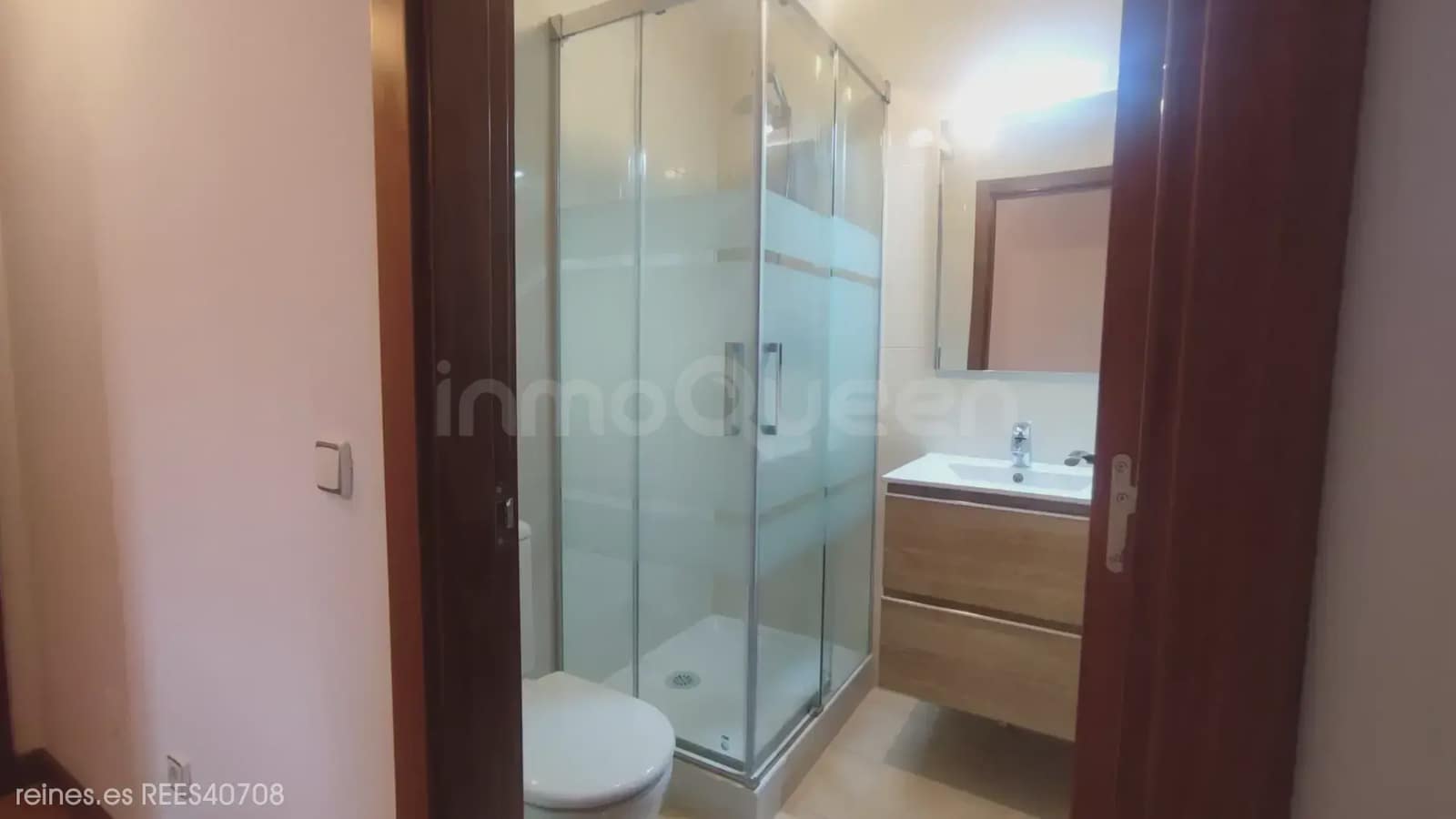 2 sovrum Lägenhet till salu i Oviedo - 270 000 € (Ref: 9892711)