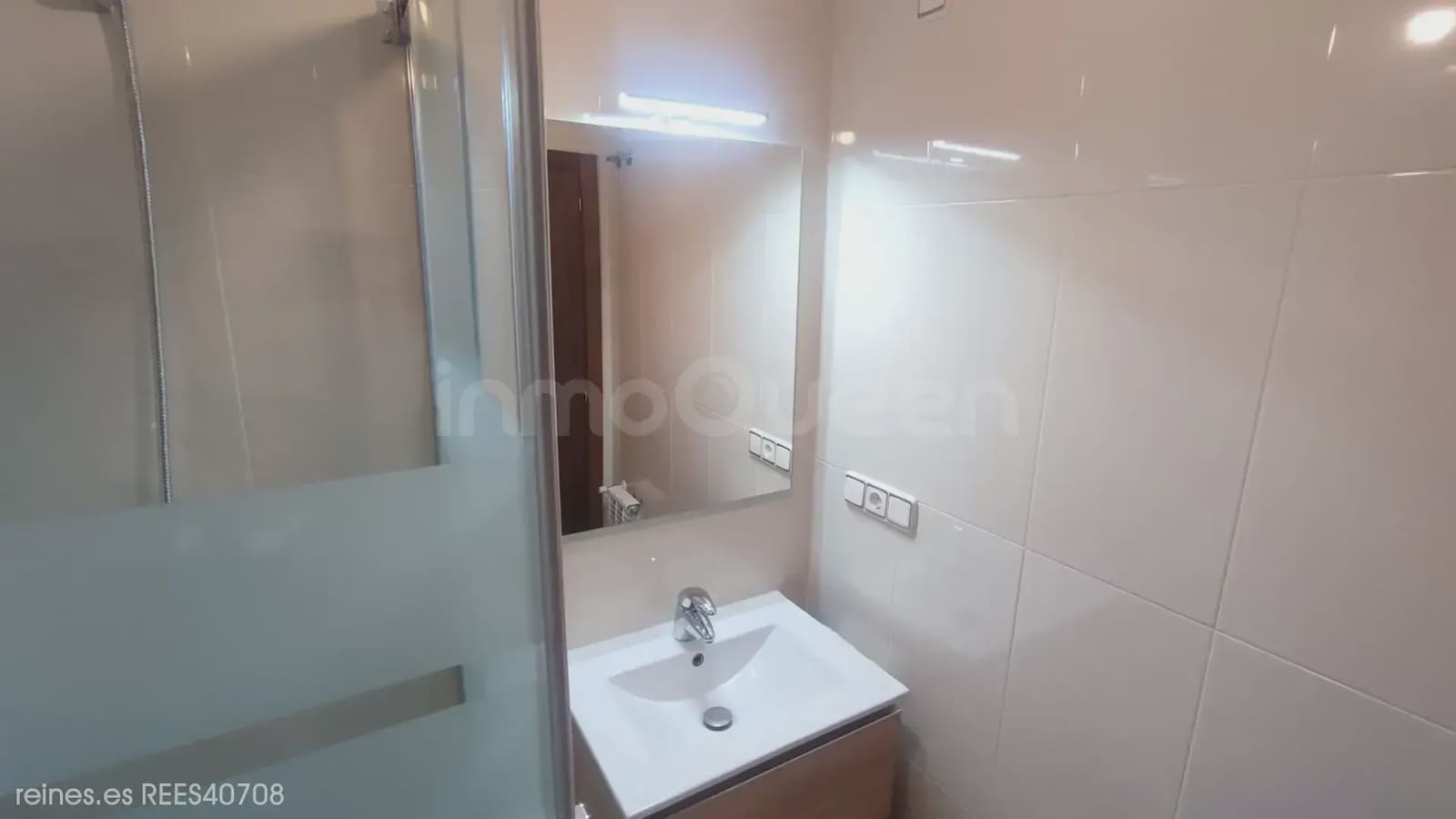 2 sovrum Lägenhet till salu i Oviedo - 270 000 € (Ref: 9892711)