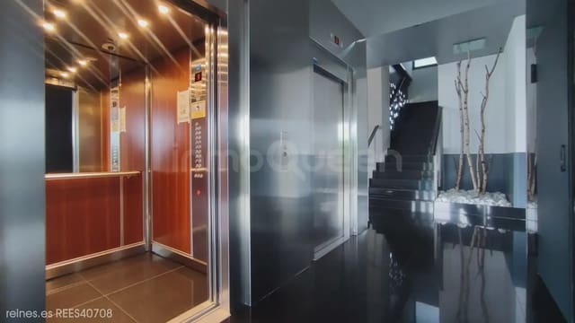2 bedroom Flat for sale in Centro Urbano, Oviedo - € 270,000 (Ref: 9892711)