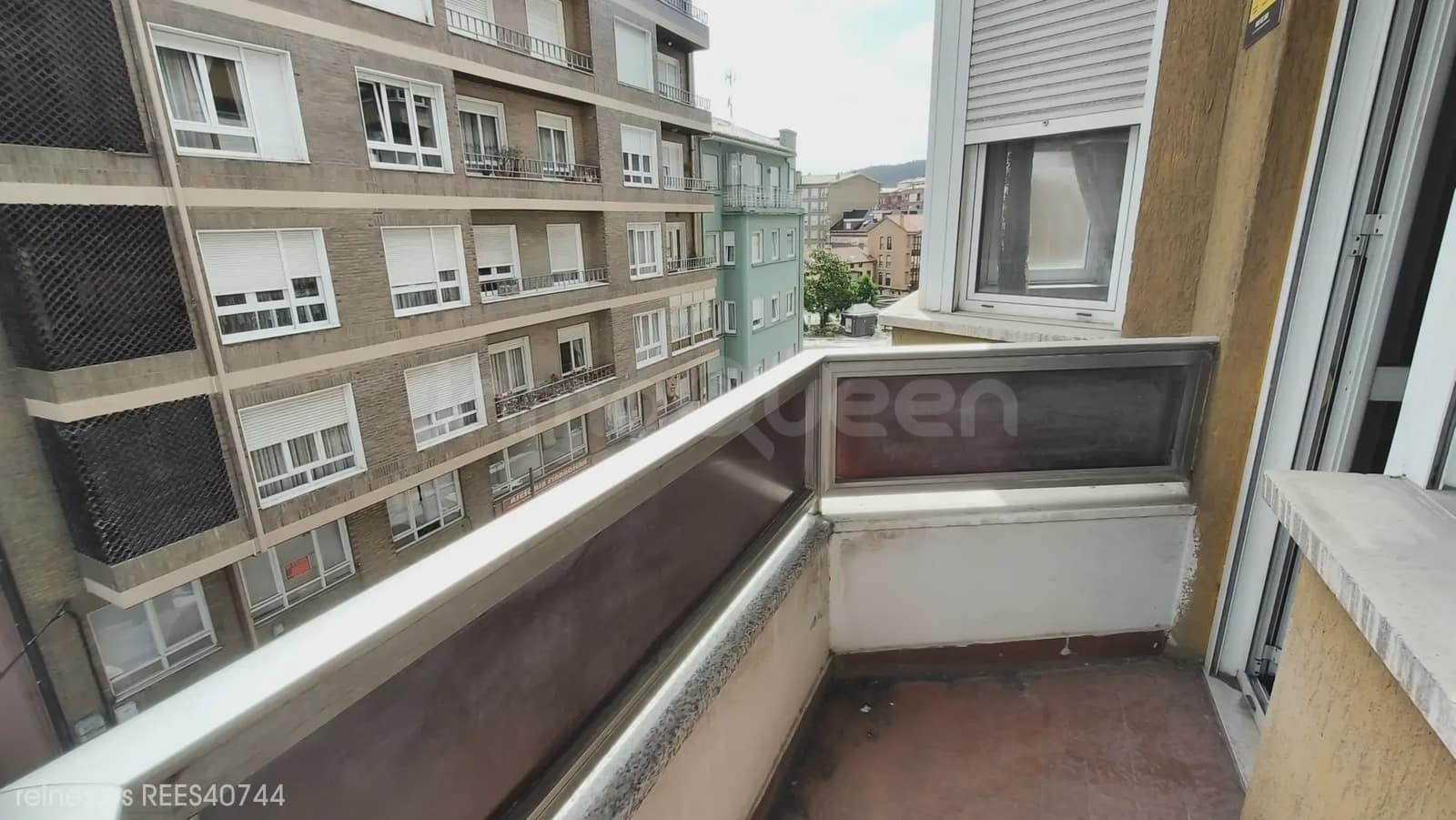 4 Zimmer Wohnung zu verkaufen in Torrelavega - 295.000 € (Ref: 9892978)