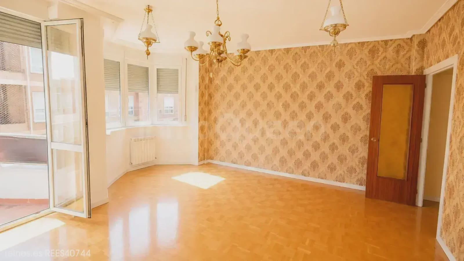 4 Zimmer Wohnung zu verkaufen in Torrelavega - 279.000 € (Ref: 9892978)