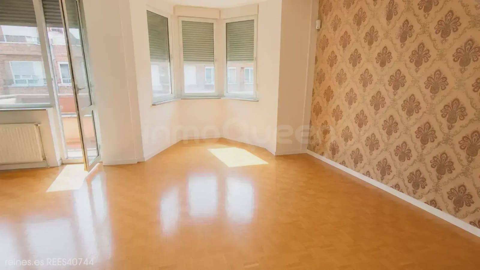 4 Zimmer Wohnung zu verkaufen in Torrelavega - 279.000 € (Ref: 9892978)