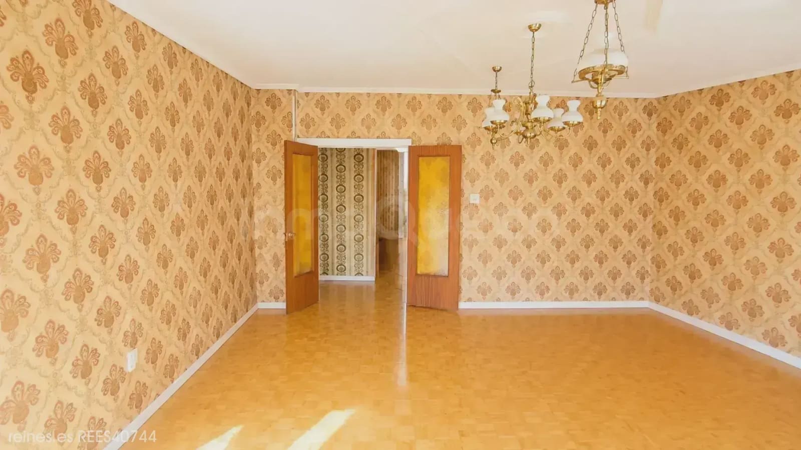 4 Zimmer Wohnung zu verkaufen in Torrelavega - 279.000 € (Ref: 9892978)