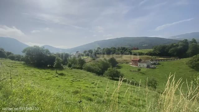 Byggetomt til salgs i Peñamellera Baja - € 46 000 (Ref: 9893242)