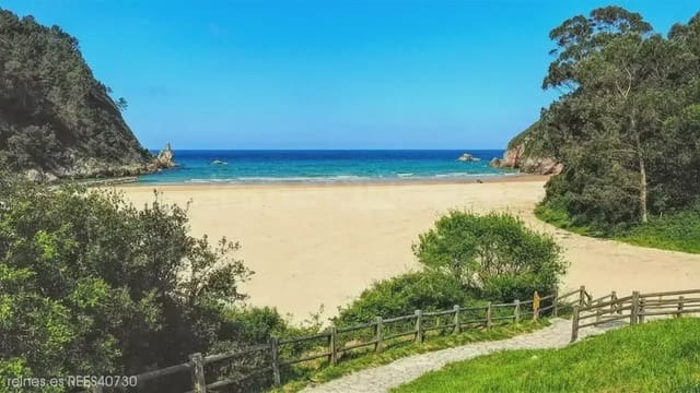 Byggetomt til salgs i Peñamellera Baja - € 46 000 (Ref: 9893242)