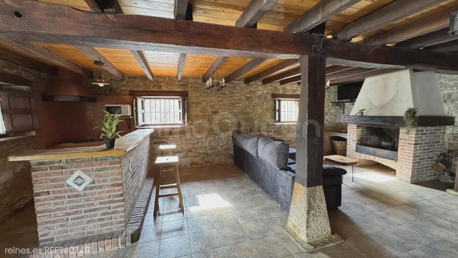 3 bedroom Apartment for sale in Lierganes with garage - € 250,000 (Ref: 9894929)
