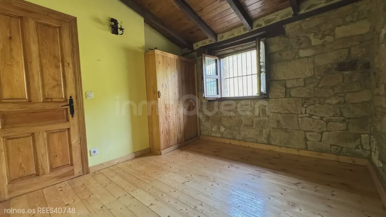 3 bedroom Apartment for sale in Lierganes with garage - € 250,000 (Ref: 9894929)