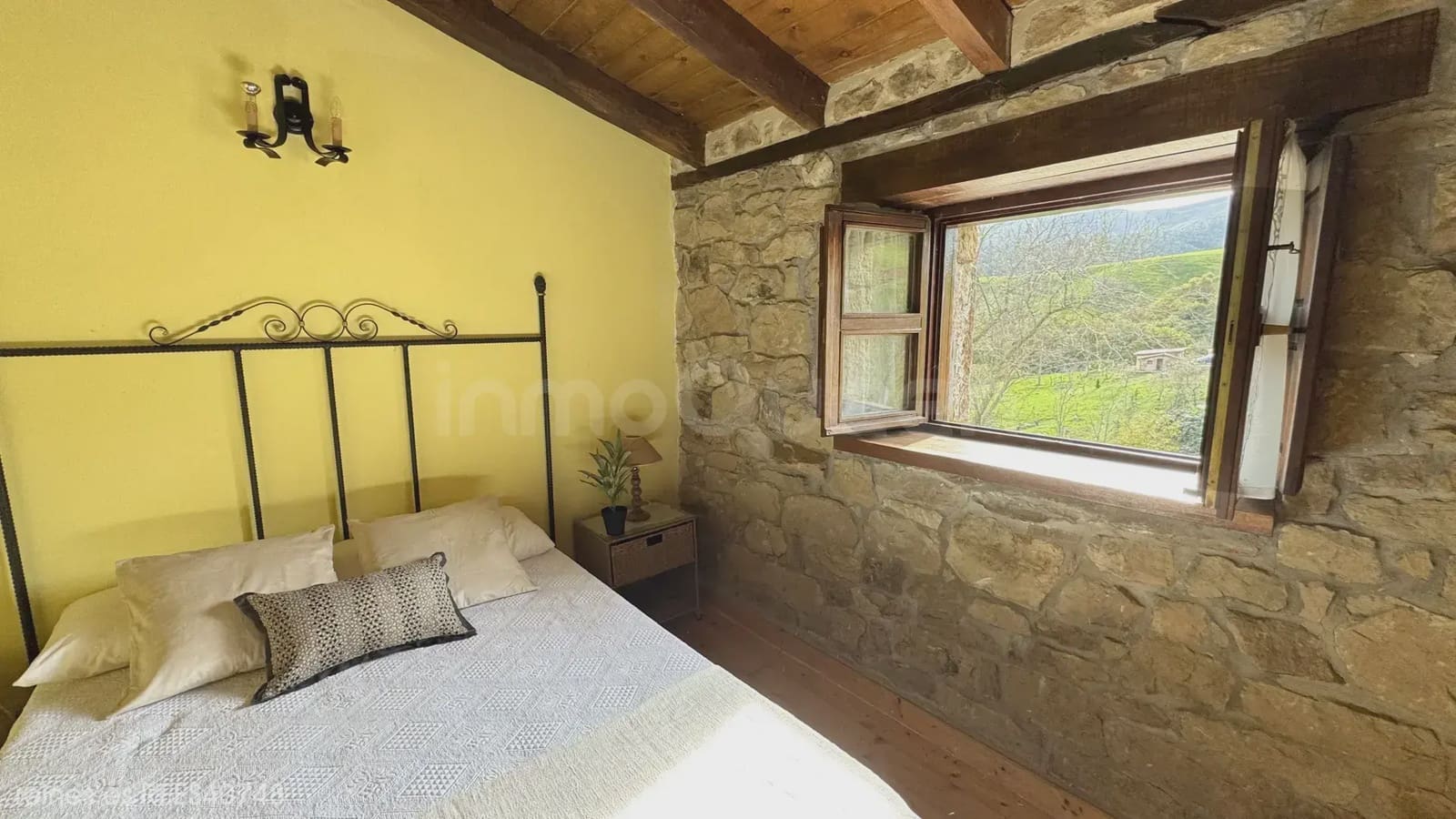 3 bedroom Apartment for sale in Lierganes with garage - € 250,000 (Ref: 9894929)