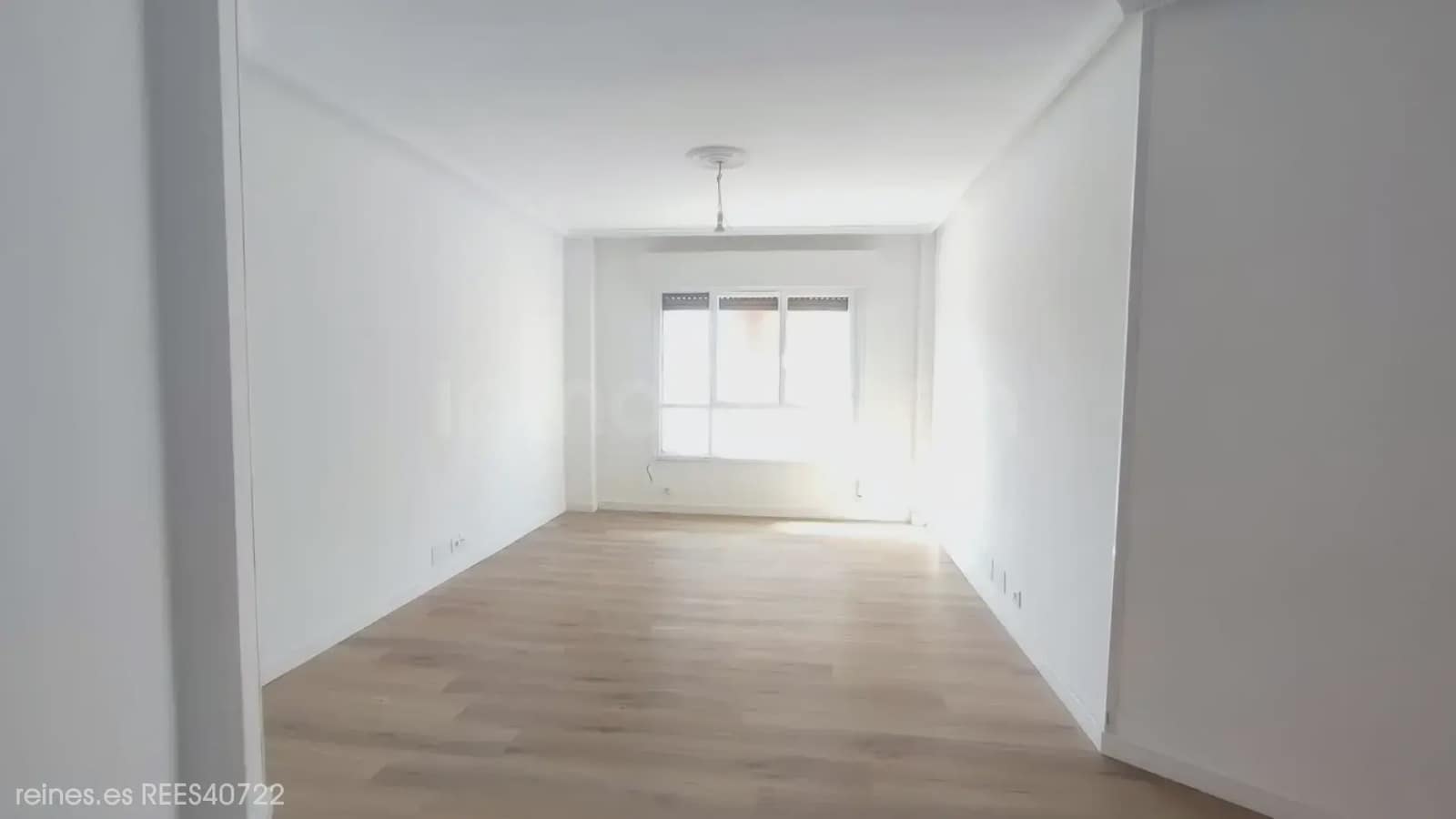 3 bedroom Flat for sale in Grado with garage - € 149,000 (Ref: 9894930)