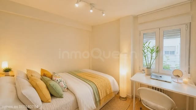 3 slaapkamer Flat te koop in Castillejos, Madrid stad - € 750.000 (Ref: 9898594)