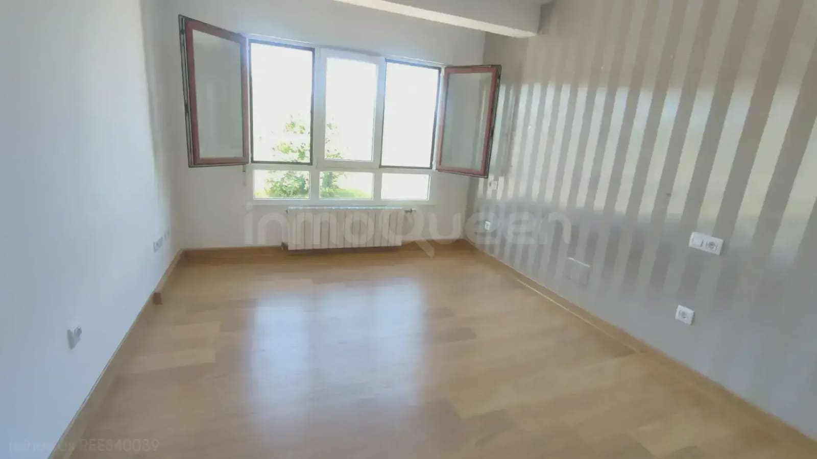 3 soveværelse Lejlighed til salg i Colombres med garage - € 180.000 (Ref: 9902364)