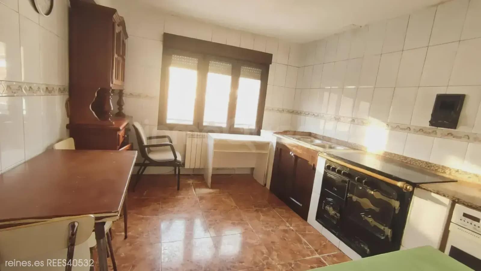 4 Zimmer Finca/Landgut zu verkaufen in Llanes mit Garage - 189.000 € (Ref: 9902366)