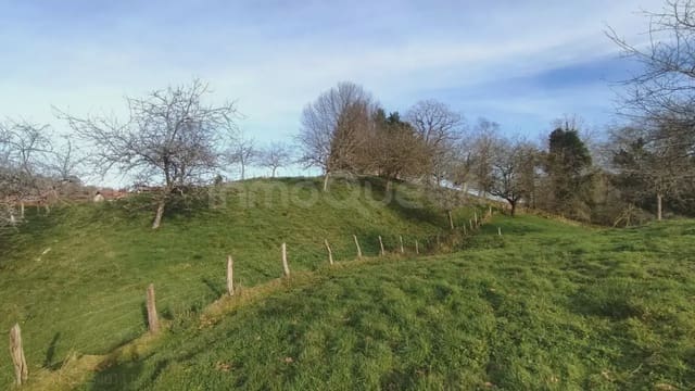 Terrain à Bâtir à vendre à Parres - 100 000 € (Ref: 9902474)