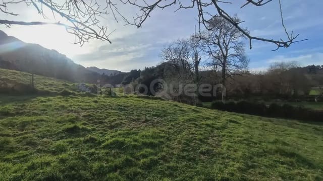 Terrain à Bâtir à vendre à Parres - 100 000 € (Ref: 9902474)