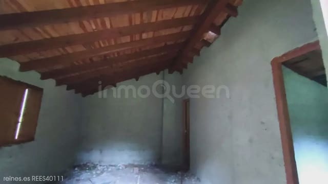 Tontti myytävänä paikassa Parres - 100 000 € (Ref: 9902474)