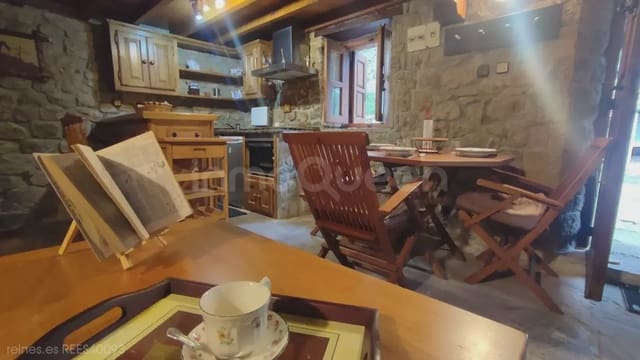 2 quarto Quinta/Casa Rural para venda em Herrerías com garagem - 390 000 € (Ref: 9902475)