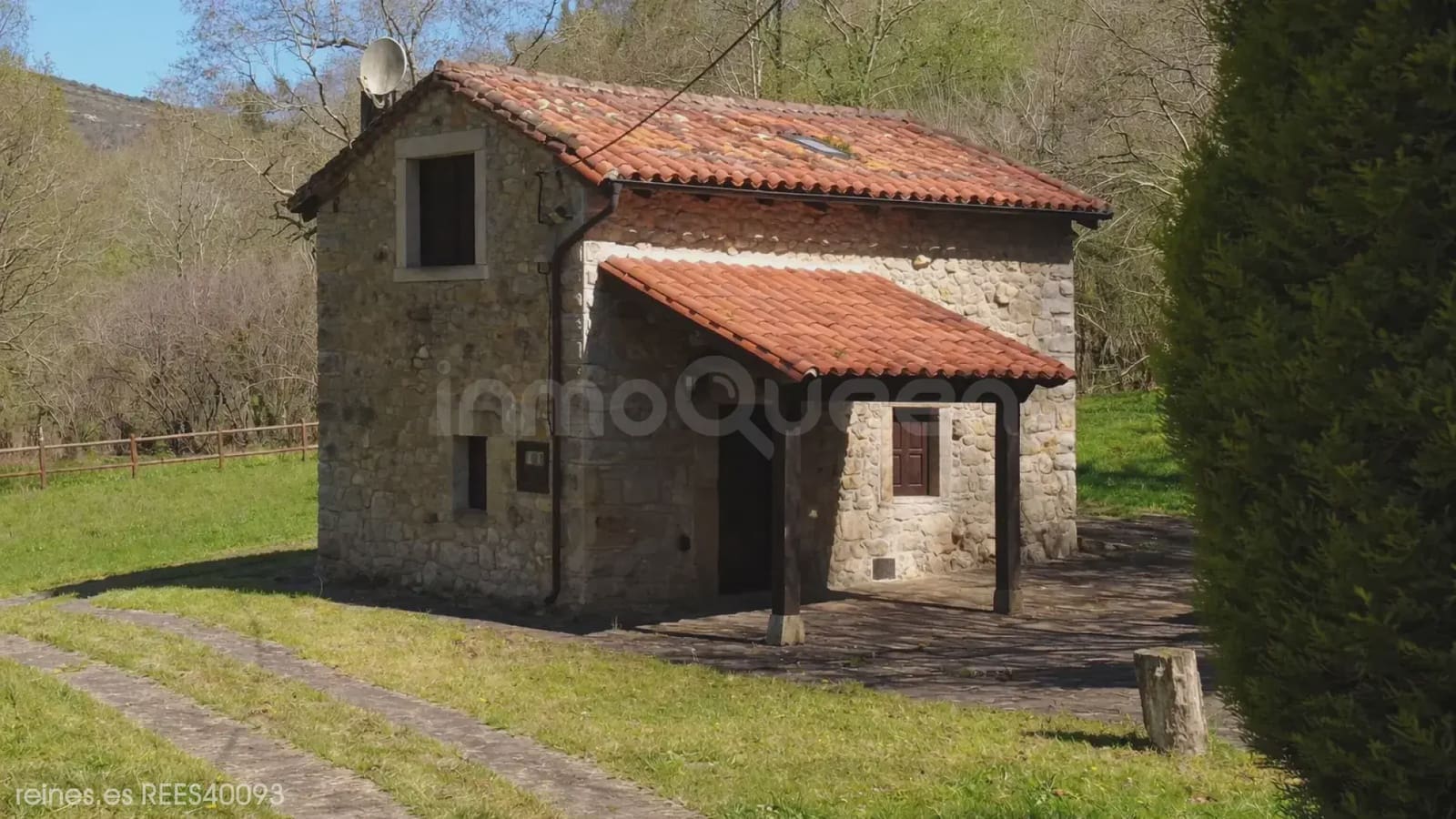 2 quarto Quinta/Casa Rural para venda em Herrerias com garagem - 390 000 € (Ref: 9902475)