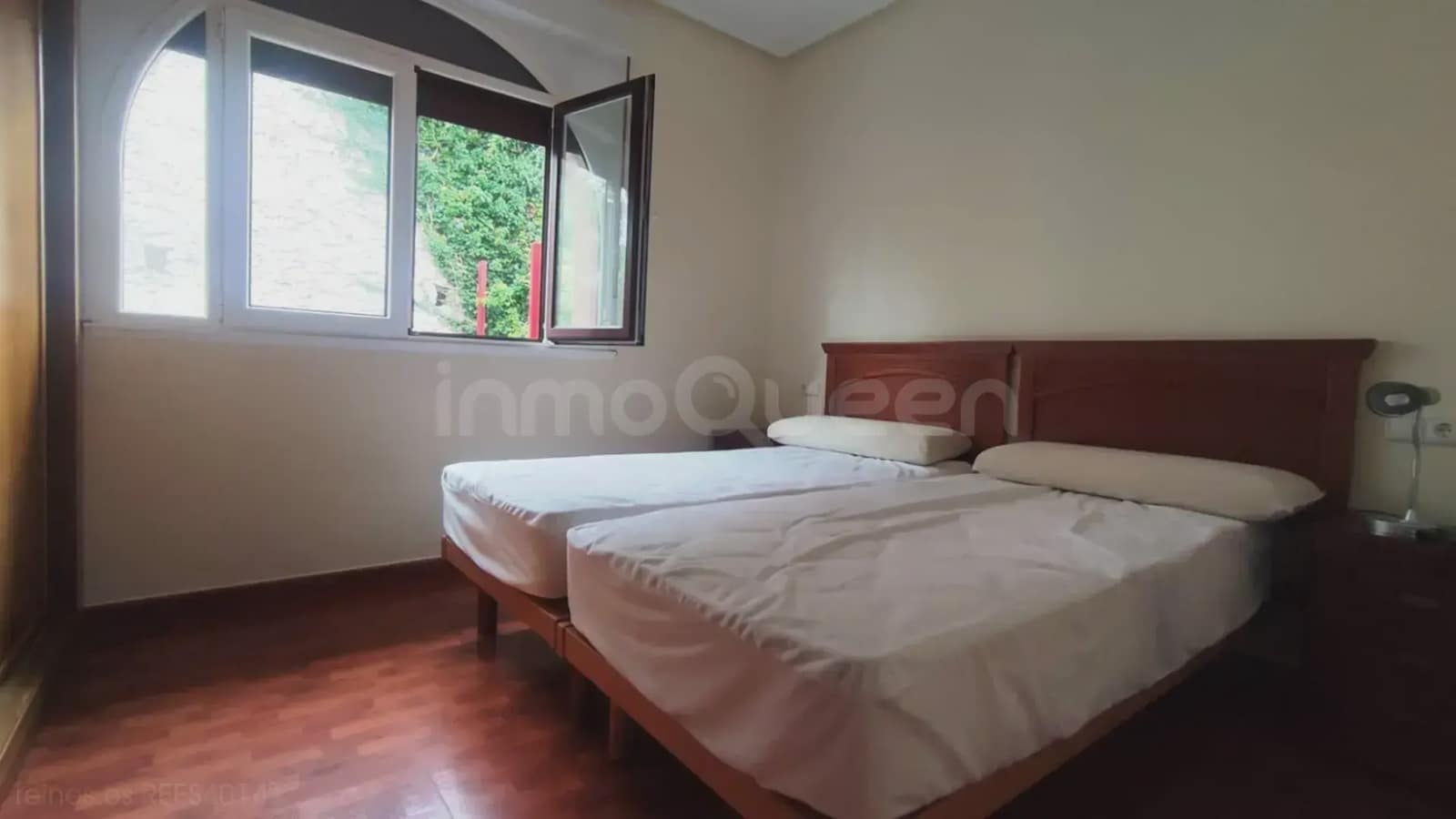 Finca/Casa Rural de 4 habitaciones en Llanes en venta con garaje - 350.000 € (Ref: 9902477)