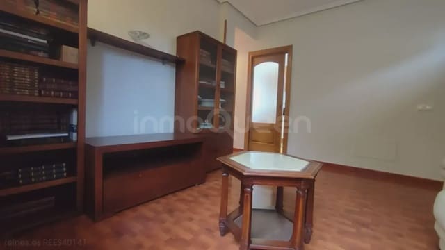 Finca/Casa Rural de 4 habitaciones en Llanes en venta con garaje - 350.000 € (Ref: 9902477)