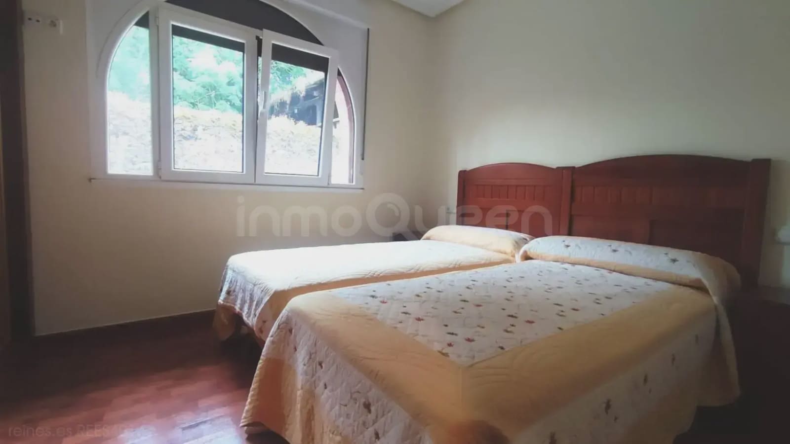 Finca/Casa Rural de 4 habitaciones en Llanes en venta con garaje - 350.000 € (Ref: 9902477)