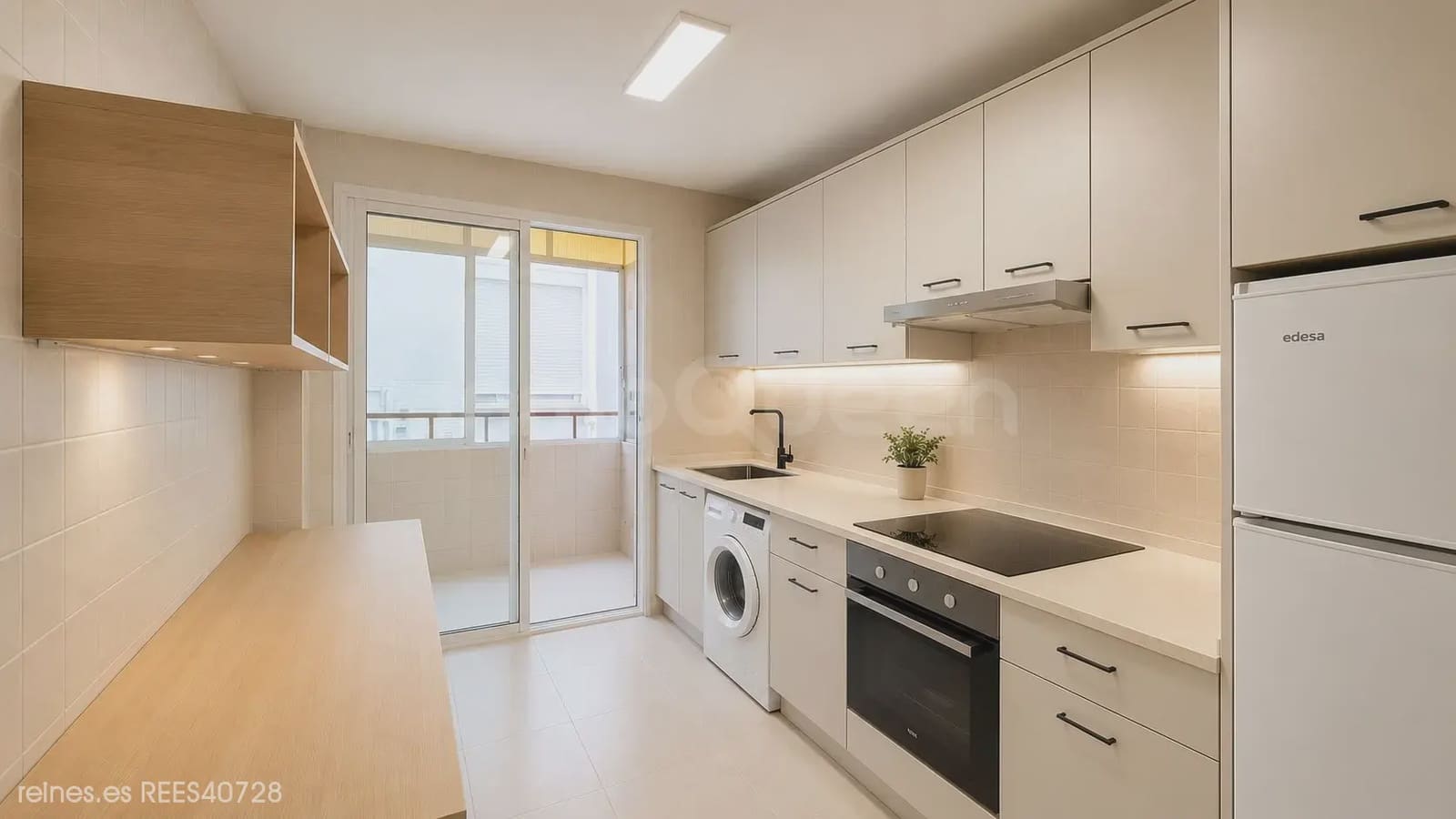 4 bedroom Flat for rent in Zaragoza city - € 1,450 (Ref: 9908829)