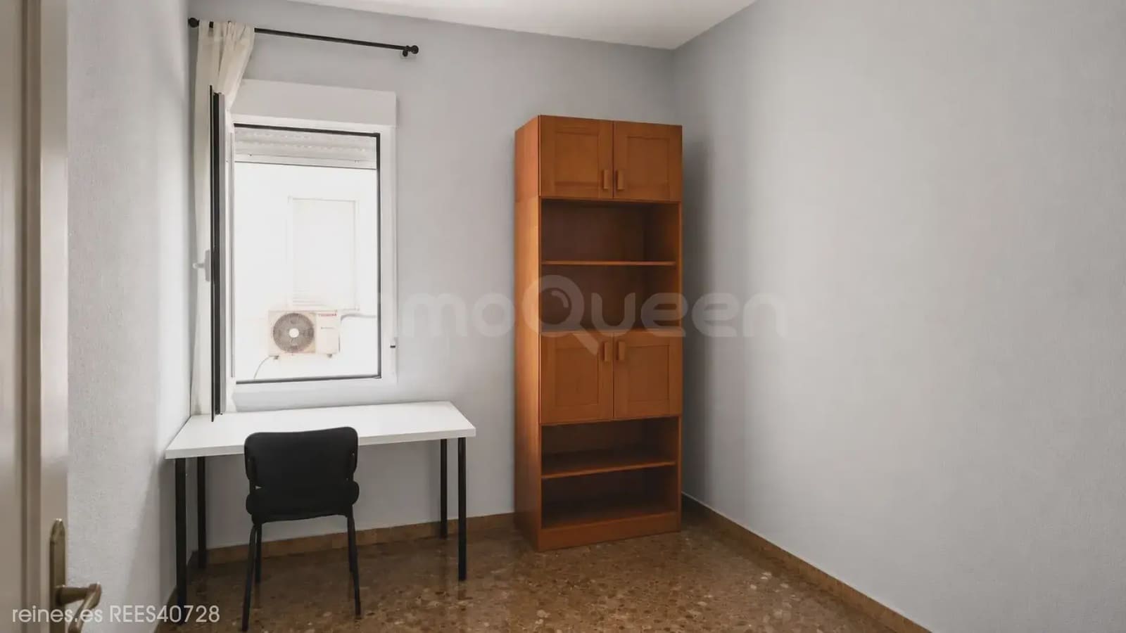 4 bedroom Flat for rent in Zaragoza city - € 1,450 (Ref: 9908829)