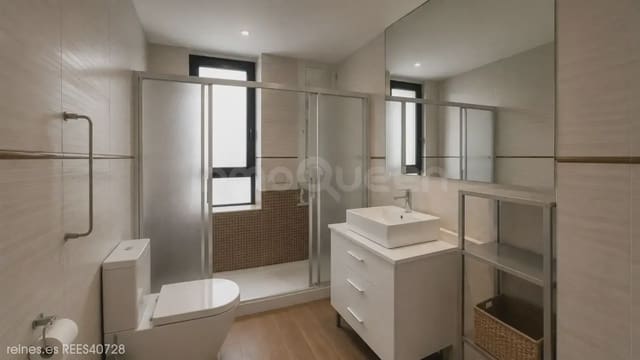 4 bedroom Flat for rent in Zaragoza city - € 1,450 (Ref: 9908829)