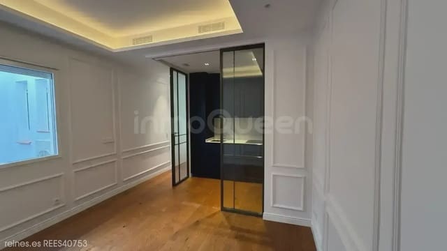 2 slaapkamer Flat te koop in Castellana, Madrid stad - € 1.270.000 (Ref: 9923052)