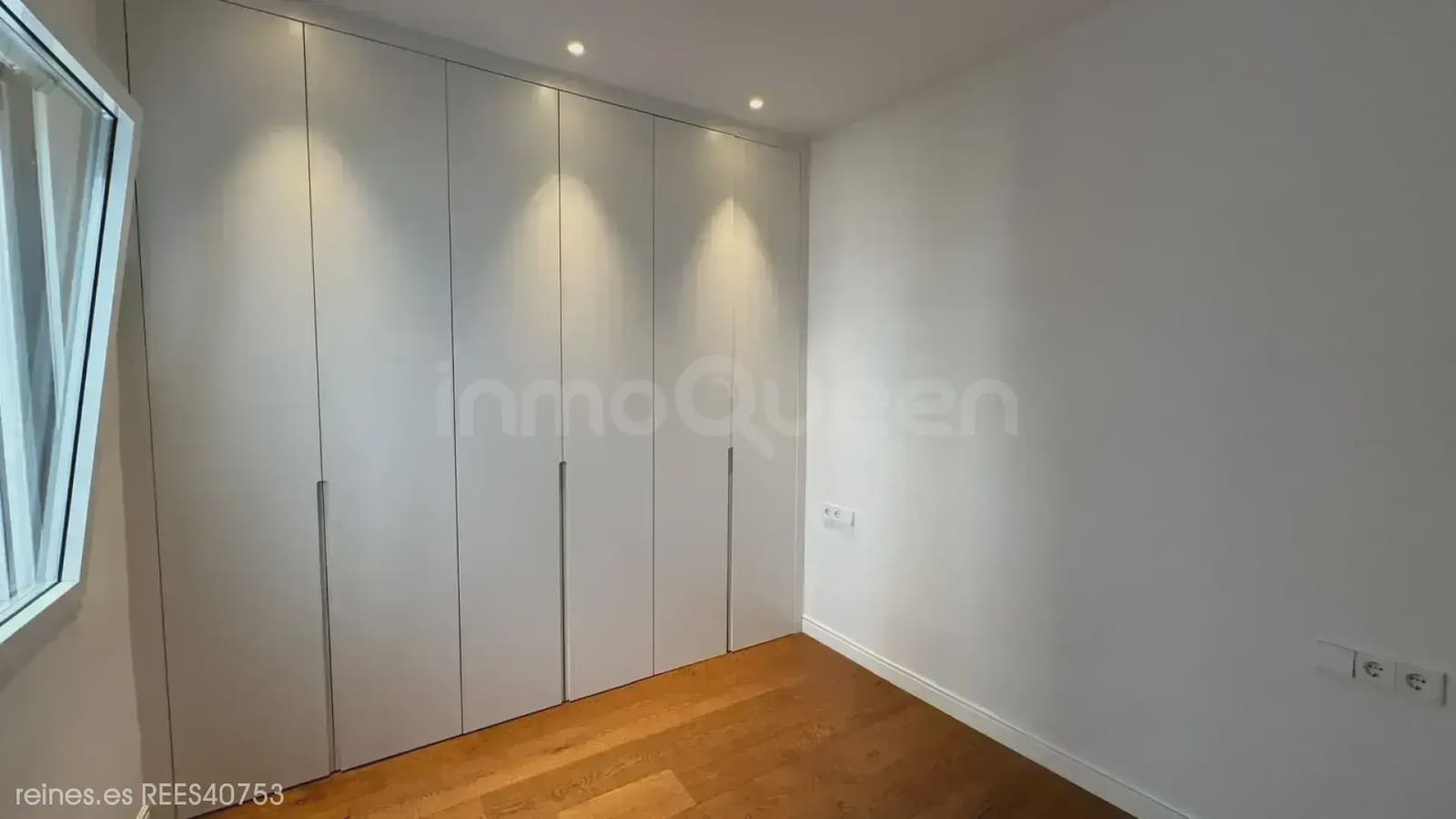2 bedroom Flat for sale in Madrid city - € 1,270,000 (Ref: 9923052)