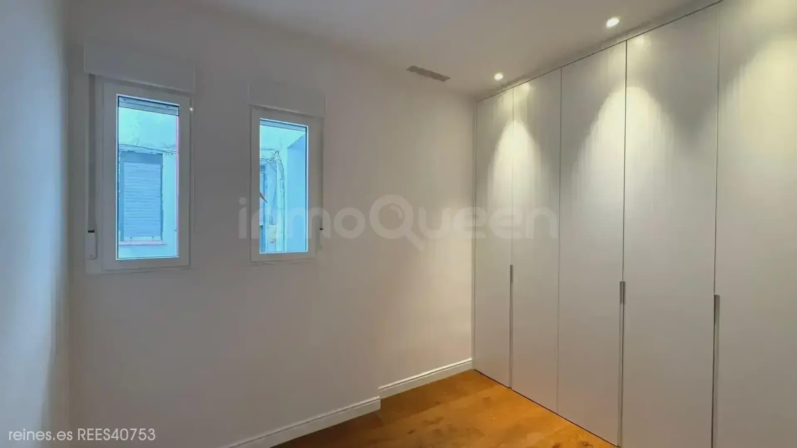 2 bedroom Flat for sale in Madrid city - € 1,270,000 (Ref: 9923052)