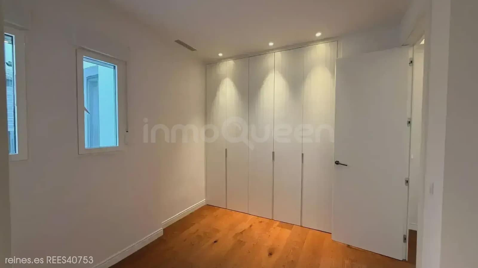 2 bedroom Flat for sale in Madrid city - € 1,270,000 (Ref: 9923052)