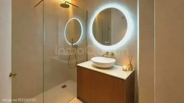 2 soveværelse Lejlighed til salg i Castellana, Madrid by - € 1.080.000 (Ref: 9923052)