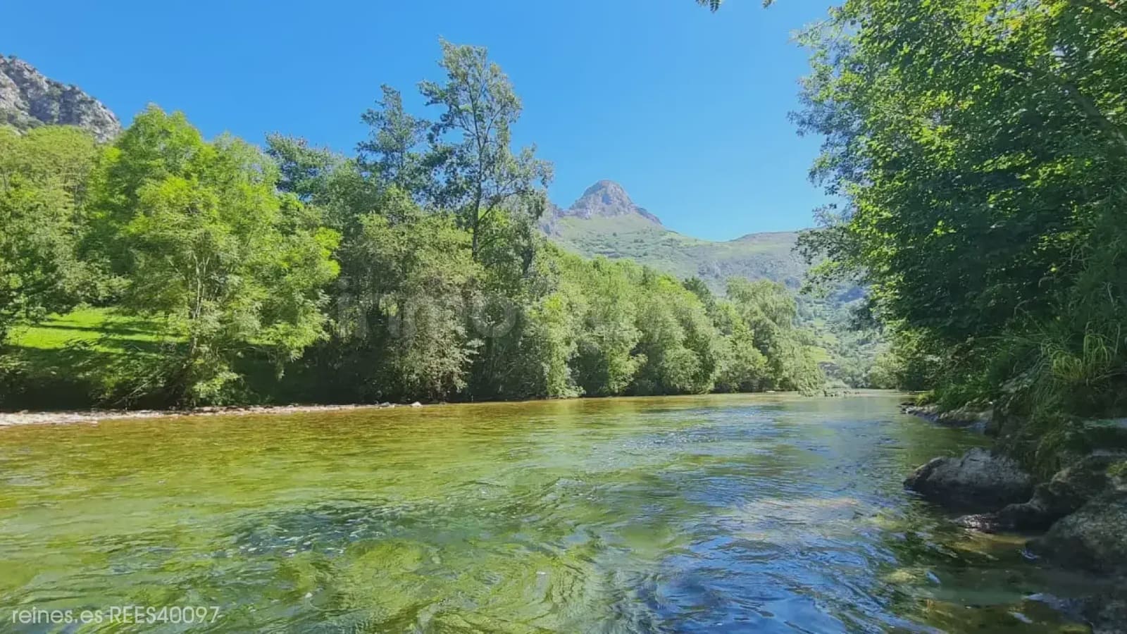 3 chambre Finca/Maison de Campagne à vendre à Penamellera Alta - 90 000 € (Ref: 9944859)