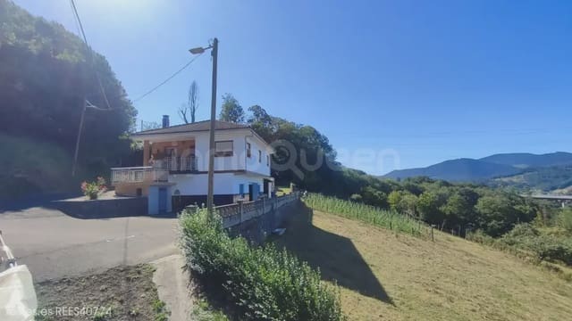 3 soverom Finca/Herregård til salgs i Grado med garasje - € 240 000 (Ref: 9948918)