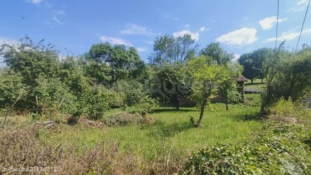 3 bedroom Finca/Country House for sale in Grado - € 80,000 (Ref: 9950760)