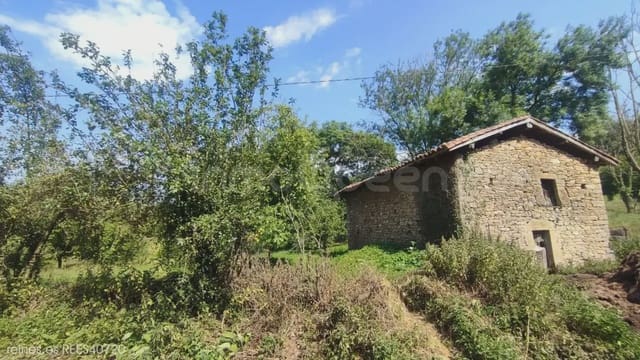 3 bedroom Finca/Country House for sale in Grado - € 80,000 (Ref: 9950760)