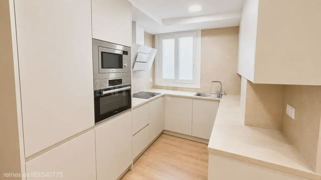Piso de 3 habitaciones en Zaragoza ciudad en alquiler - 1.600 € (Ref: 9953364)