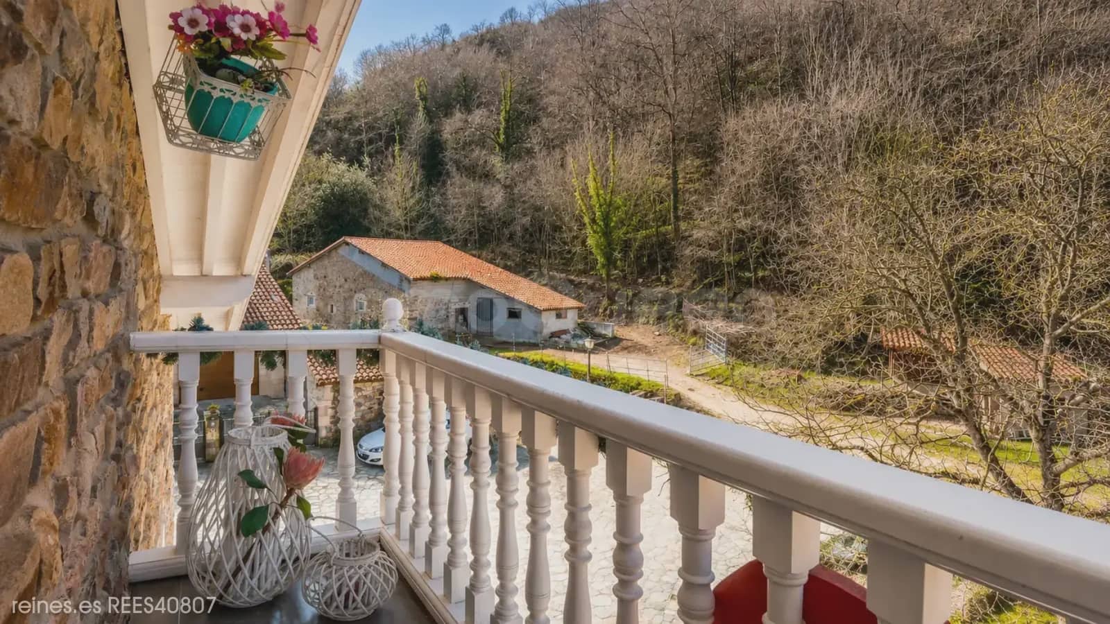 7 bedroom Hotel for sale in Cabuerniga - € 785,000 (Ref: 9958299)