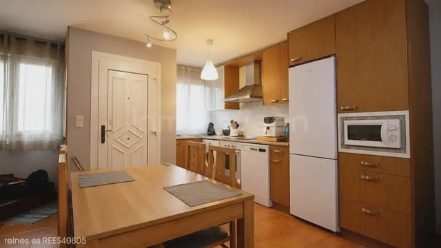 3 quarto Moradia em Banda para venda em Val de San Vicente com garagem - 250 000 € (Ref: 9958431)