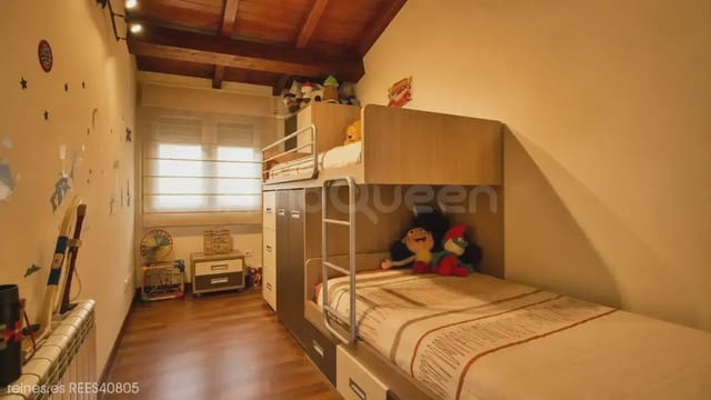 3 quarto Moradia em Banda para venda em Val de San Vicente com garagem - 250 000 € (Ref: 9958431)