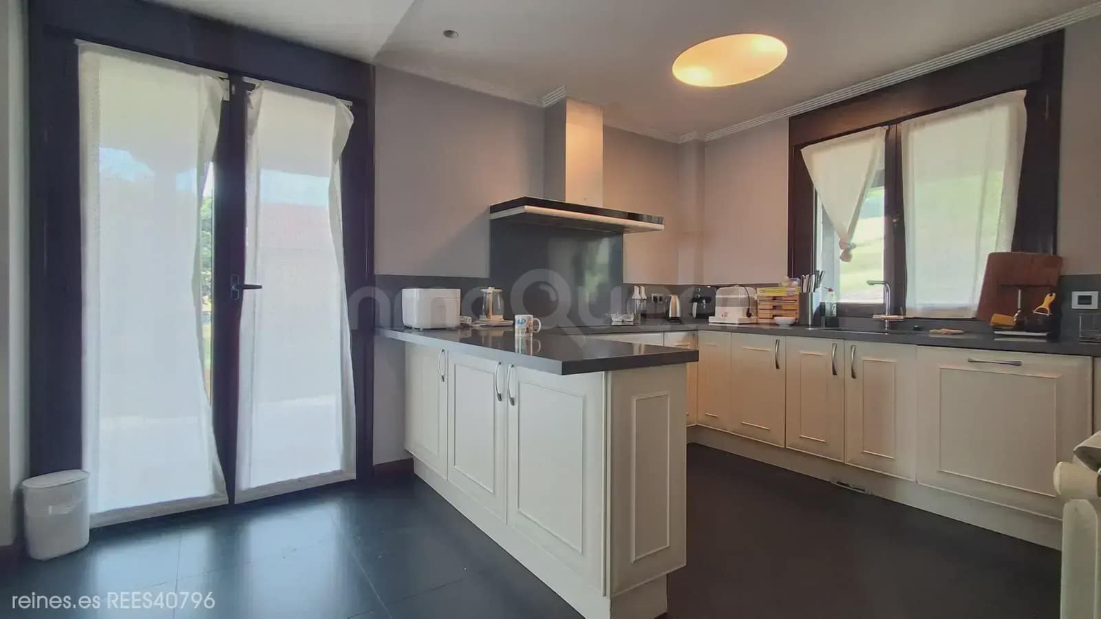 5 soveværelse Lejlighed til salg i Oviedo med garage - € 750.000 (Ref: 9961874)