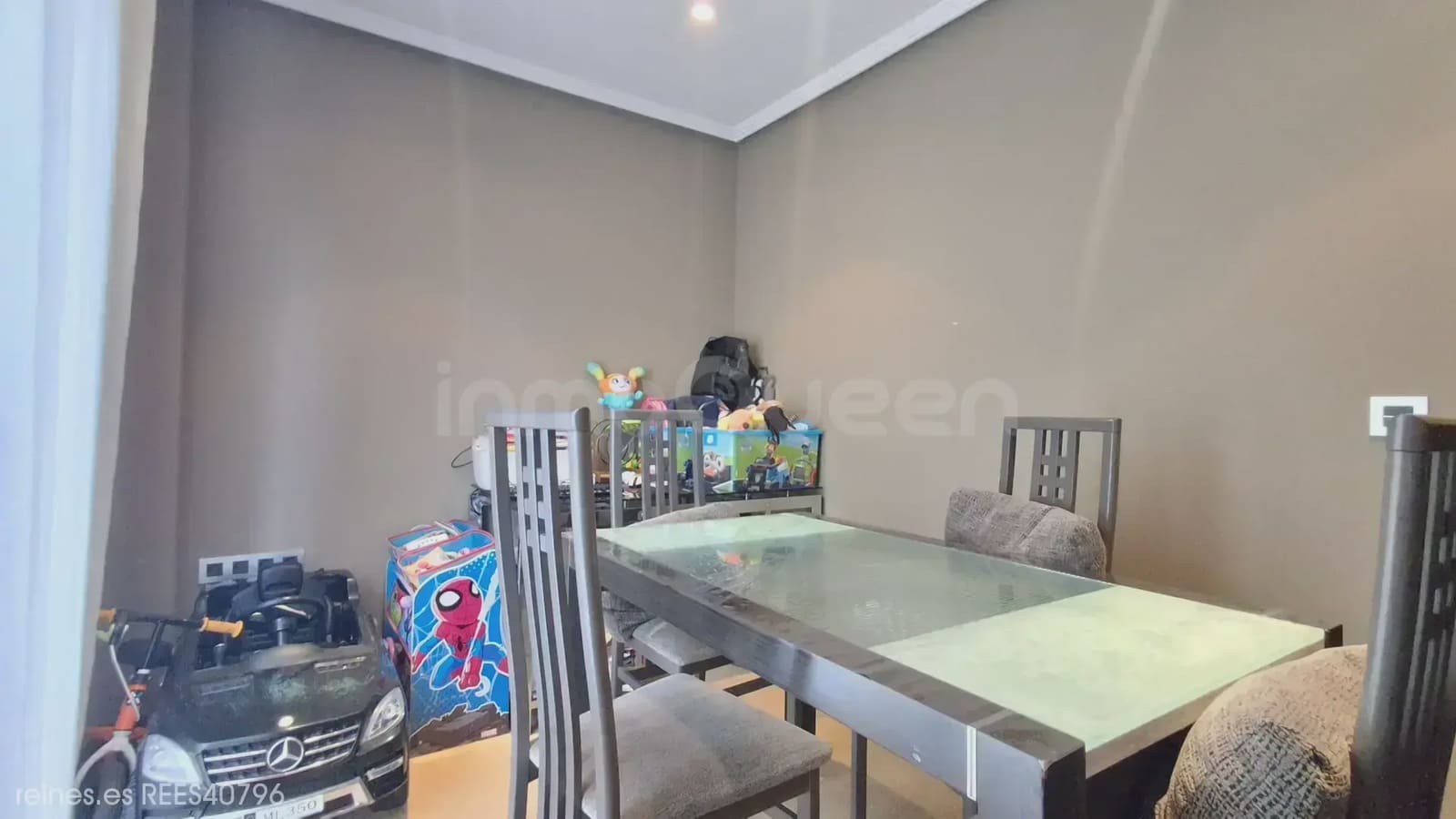 5 soveværelse Lejlighed til salg i Oviedo med garage - € 750.000 (Ref: 9961874)