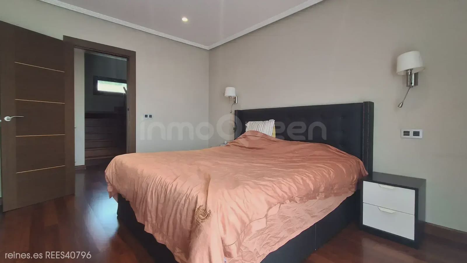 5 soveværelse Lejlighed til salg i Oviedo med garage - € 750.000 (Ref: 9961874)