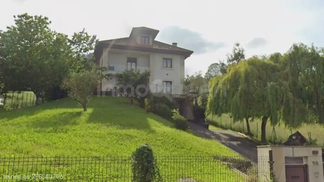 5 soveværelse Lejlighed til salg i Oviedo med garage - € 750.000 (Ref: 9961874)